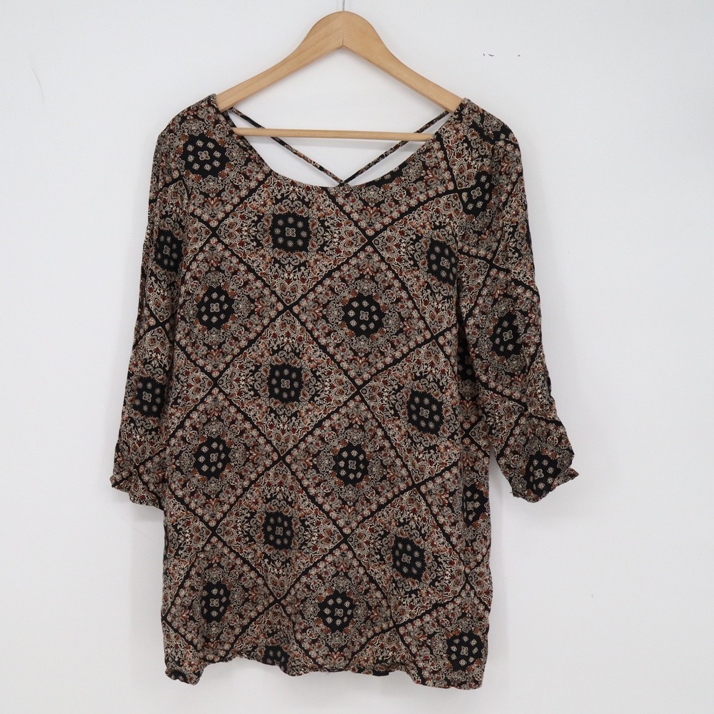 Forever 21 Blouse Womens XL Medallion Print Black Strappy Back Excellent